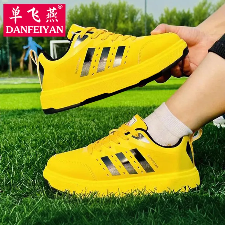 单飞燕专业踢毽子专用鞋秋季透气新款男女爆米花底毽球比赛运动鞋