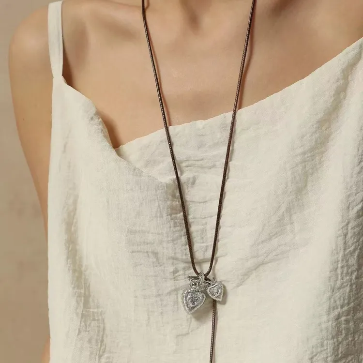 铜布艺项链 双心吊坠项链女高级感小众设计气质大气配饰毛衣链潮