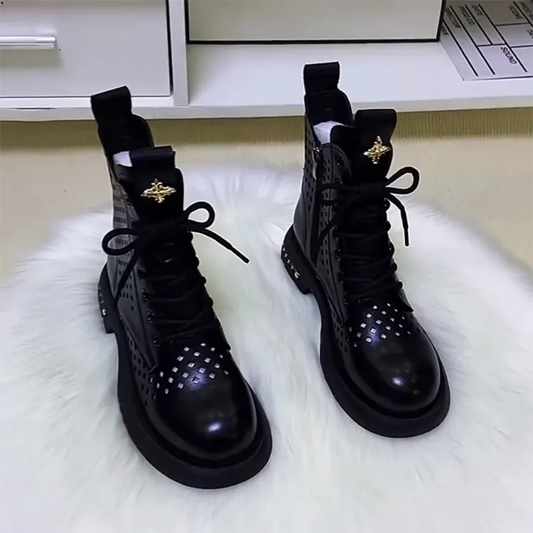 真皮打孔透气马丁靴女镂空薄款显瘦凉靴2025春夏新款英伦风洞洞靴