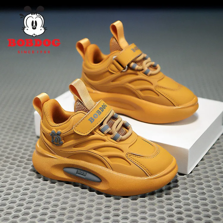 巴布豆男童鞋子防水皮面2025春秋新款休闲软底百搭耐磨儿童运动鞋