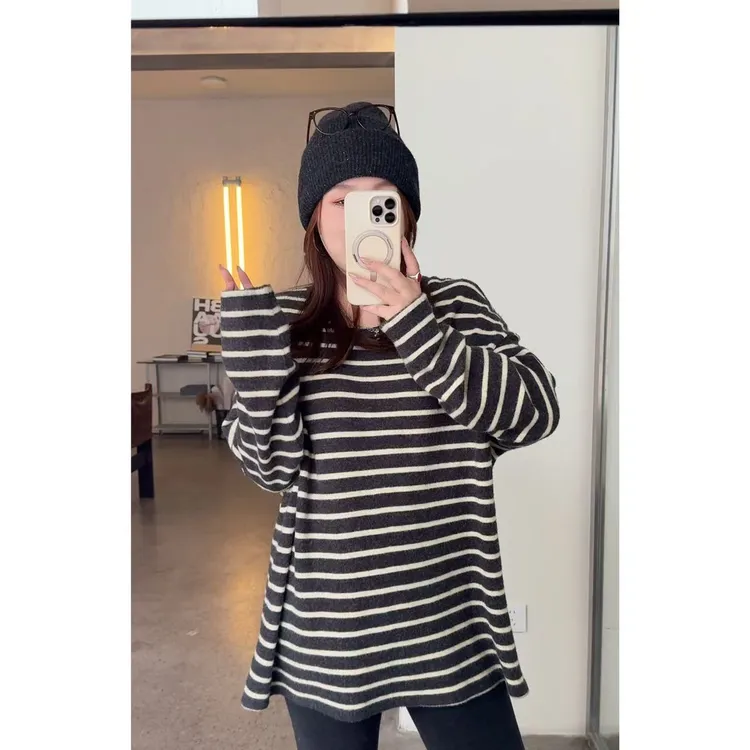 晶咕佳佳【绒感内存条】撞色横条纹绒感圆领长袖T恤宽松套头慵懒