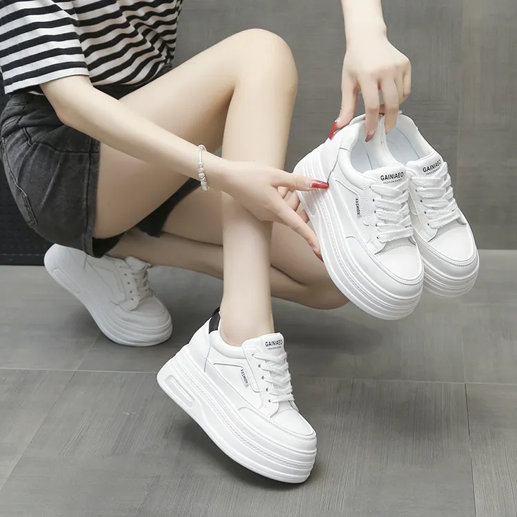 2025新款内增高8公分小白鞋女春夏厚底简约百搭小个子运动休闲女