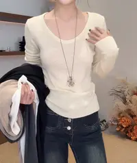 韩系U领软檽针织衫