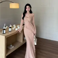 法式V领荷叶边蕾丝拼接连衣裙2025秋季新款气质修身包臀长裙