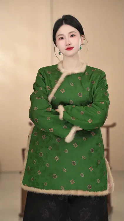 「青玉袄」棉服中国风秋冬款时尚长袖国风加棉圆领斜襟绿色清新感