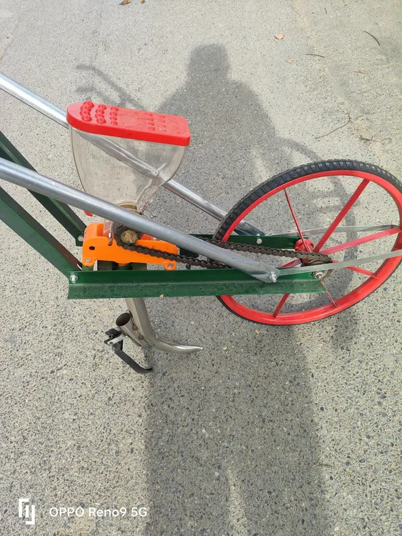 油菜种。芝麻种，精播楼，非常好用