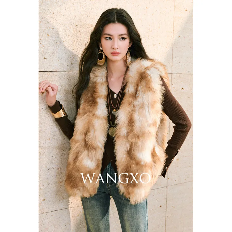 WANGXO V领印花仿皮草马甲  2581181W
