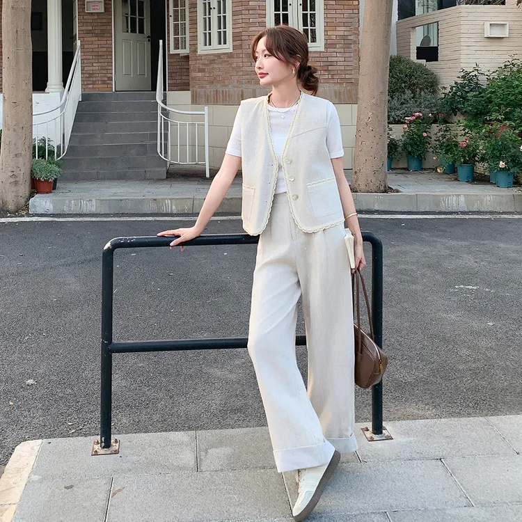 小香风马甲小衫阔腿裤套装女2025春秋新款宽松超火时尚三件套