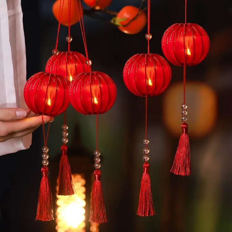 菲寻中秋节发光小灯笼2025新款国庆布置成品古风宫灯挂饰户外装饰