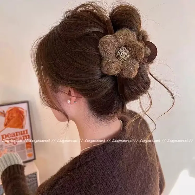 随机三款发饰 （发夹 鸭嘴夹 bb夹 发圈 抓夹）