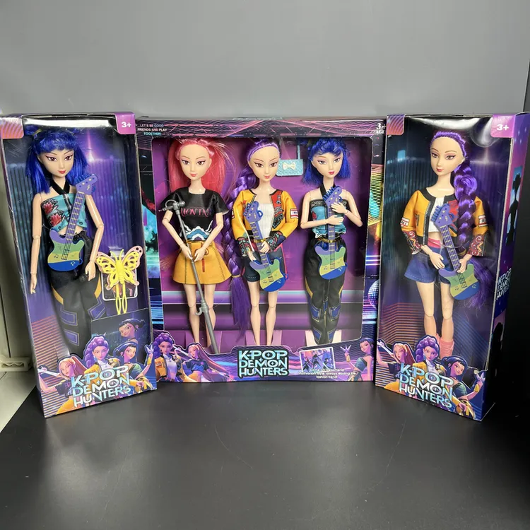 猎魔女团搪胶公仔玩偶实身带七彩灯光主题曲乐器手办男团模型娃娃