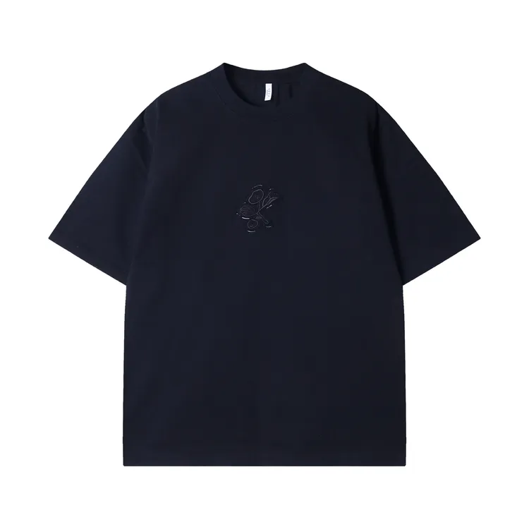 早春新款时尚个性韩版纯色刺绣花朵圆领短袖T恤简约百搭套头上衣