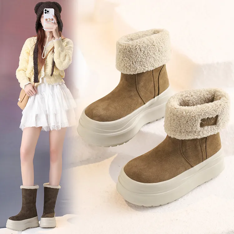 中筒时尚冬季保暖平底时尚雪地靴加绒雪地靴青少年