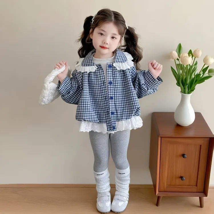 女童秋外套2025新款洋气时髦儿童格子衫春秋款女宝宝早秋穿搭上衣