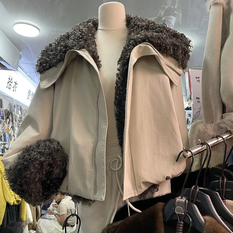 2025秋冬新款韩版宽松加厚大翻领外套十三行慵懒风两面穿糕毛上衣