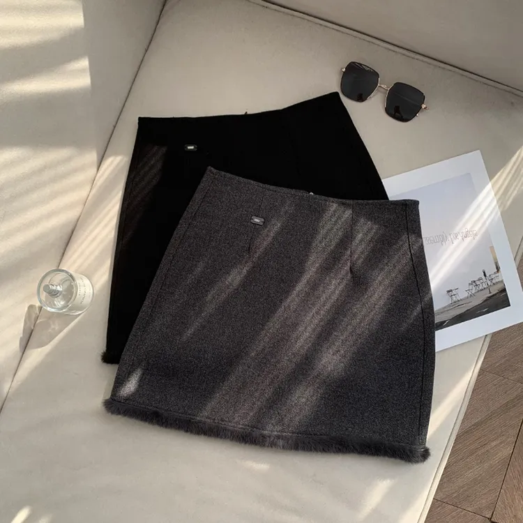 【南油溪溪】韩系秋冬氛围感半身裙高腰毛毛拼接下摆毛呢短裙804018