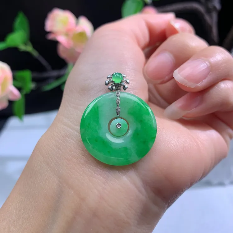 18K白金镶嵌缅甸天然翡翠A货老坑老料辣阳绿甜甜圈吊坠平安扣挂件