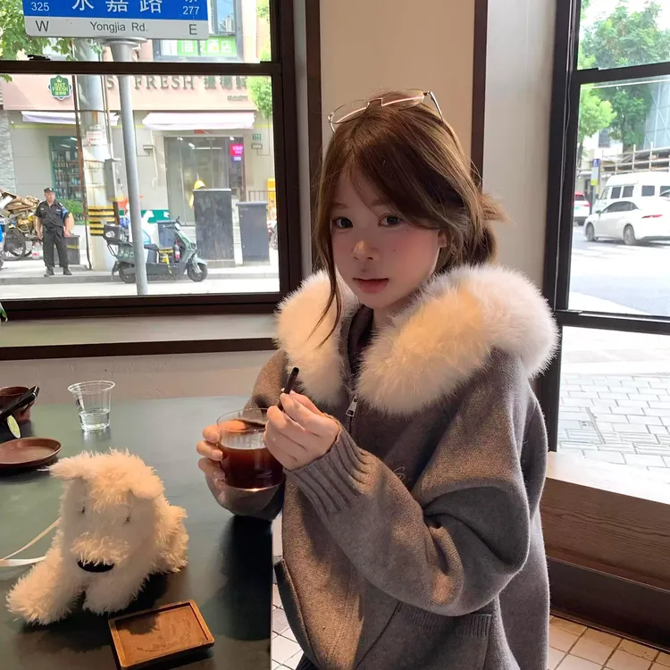 韩系慵懒风灰色毛领外套连帽针织开衫女秋冬季小个子宽松外搭上衣