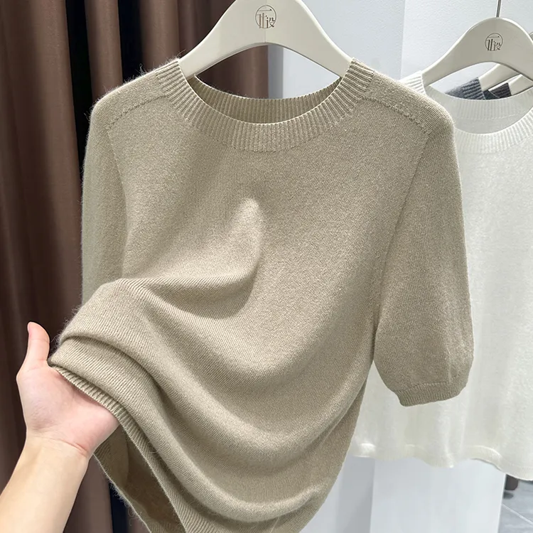 燕麦色精致小圆领套头T恤小衫洋气中袖针织上衣女秋季新款打底衫