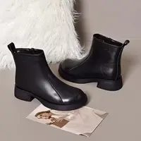 【粉丝福利】2025秋冬百搭时尚复古加绒圆头切尔西女靴子5066