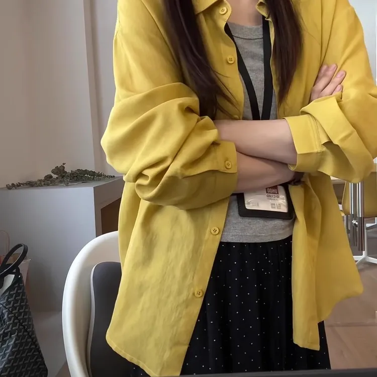 姜黄色亚麻长袖衬衣女秋季薄款慵懒松弛感休闲百搭防晒开衫外套