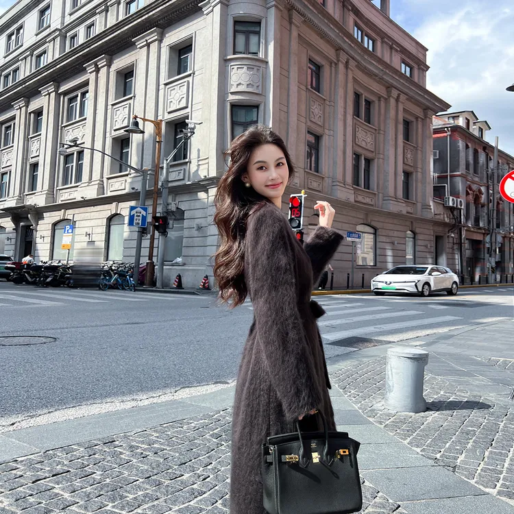 拉毛双面羊绒大衣女2025冬季新款韩版宽松气质系带高级感毛呢外套