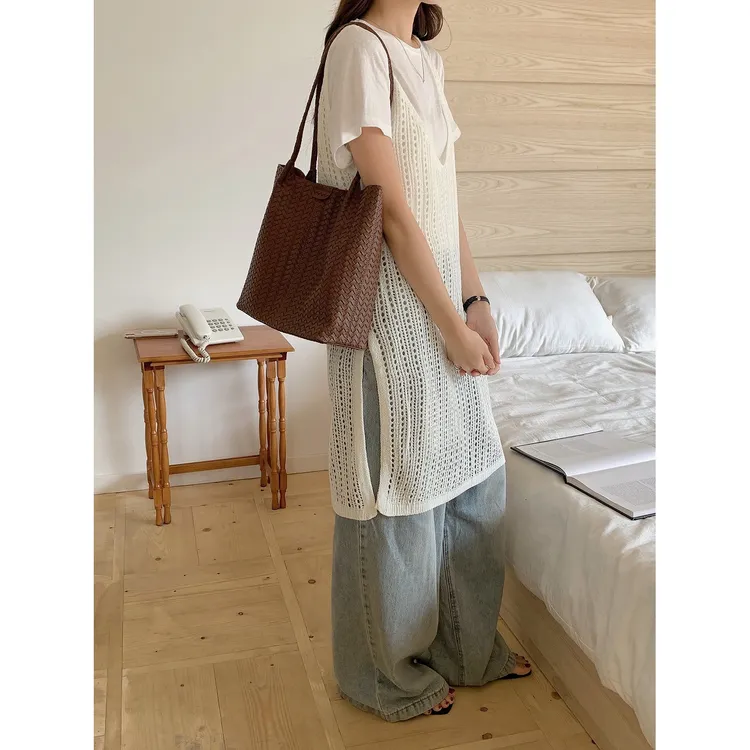 竹笋喵喵 高级感编织纹理托特包女2025新款ins时尚通勤百搭单肩包