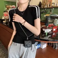 【现货+运险】短款正肩t恤女夏三条杠运动短袖修身显瘦圆领上衣