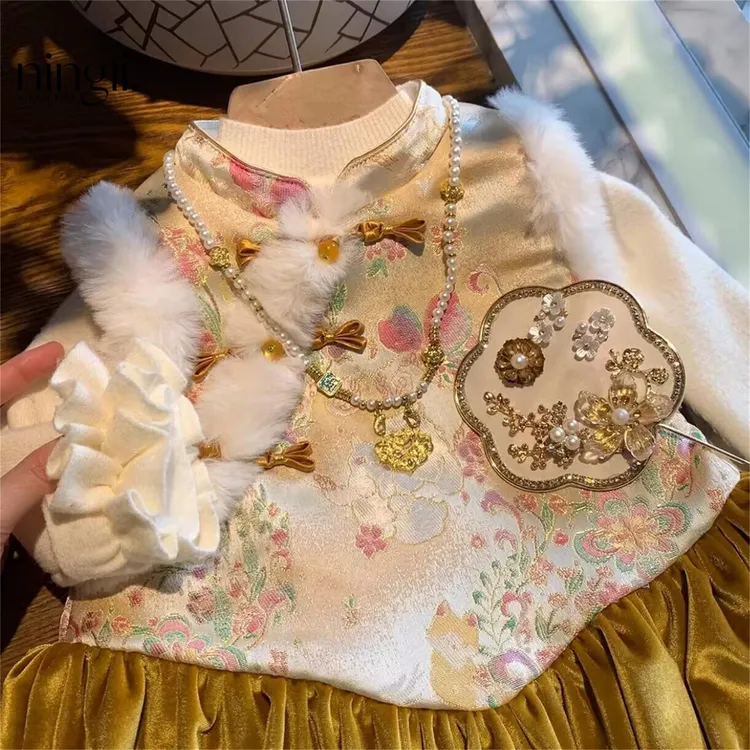 女童背心裙冬2026新款周岁礼服小童女宝宝国风背心裙拜年服潮