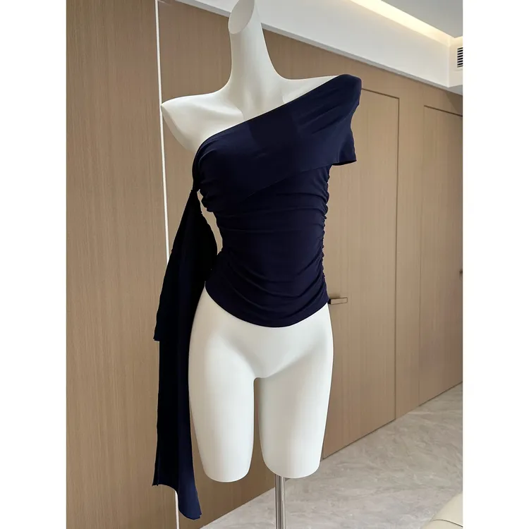 设计感别致百搭2025年早春夏设计感一衣服多穿一字领斜肩飘带短袖