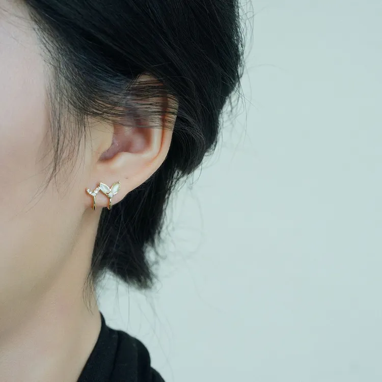 铜合金耳饰 猫猫石双鱼尾耳钉2025年新款气质百搭设计感网红耳环