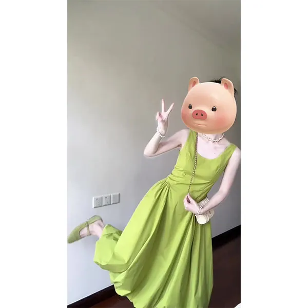 法式绿色无袖背心花苞连衣裙子女夏季度假风收腰显瘦a字吊带长裙