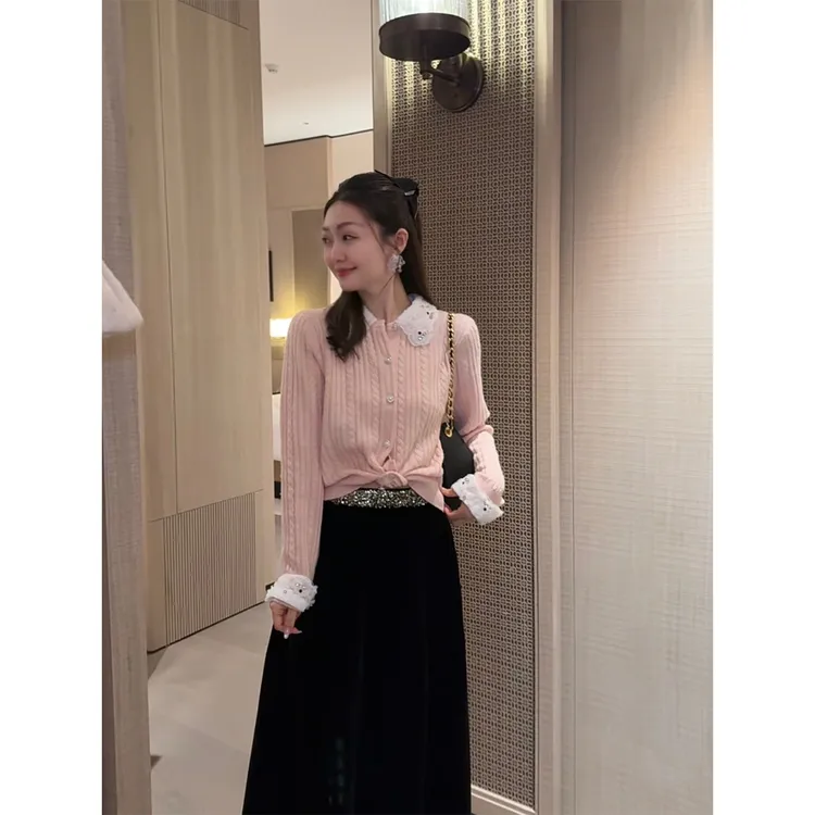 W·HAHA【在逃千金】蕾丝花边条纹修身绵羊毛针织衫10719