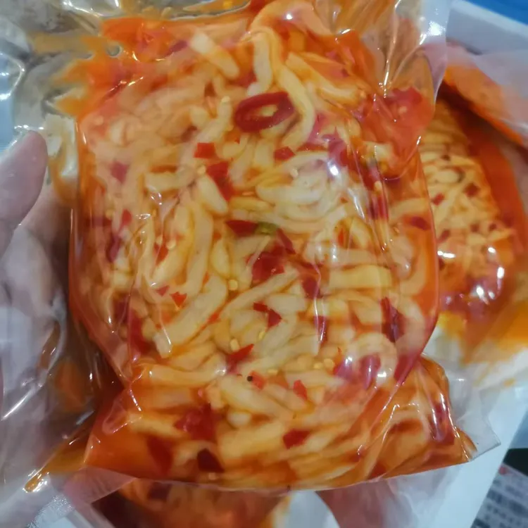 湖南特产兰花香辣萝卜干萝卜条嘎嘣脆腌萝卜丝下饭菜咸菜