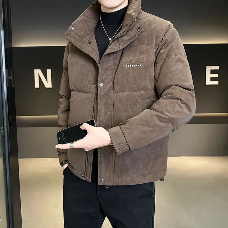 高端免洗羽绒服男短款冬季装2025新款潮牌加厚保暖防寒鹿皮绒外套