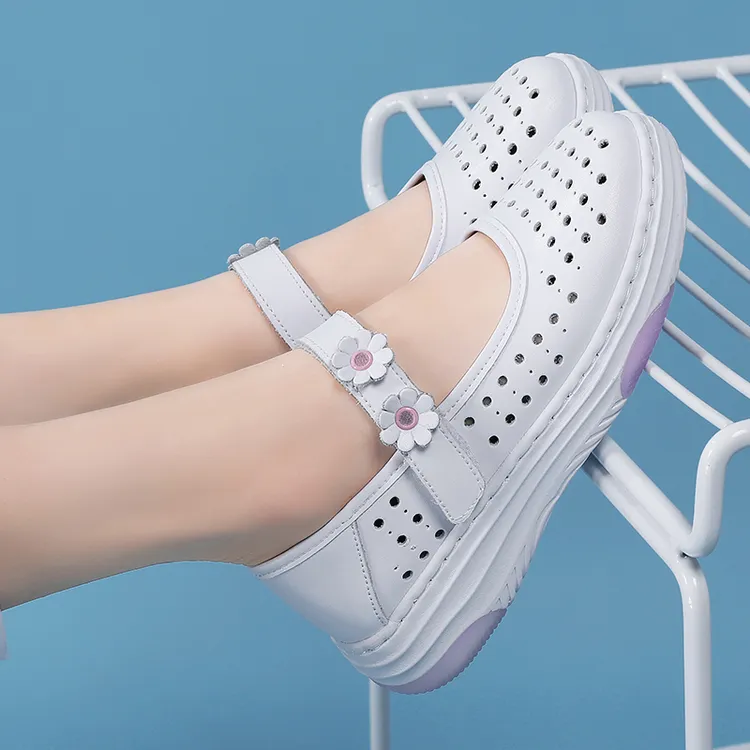 伊陌鸟夏季镂空医护专用软底透气防滑平底护士鞋女不累脚美容师
