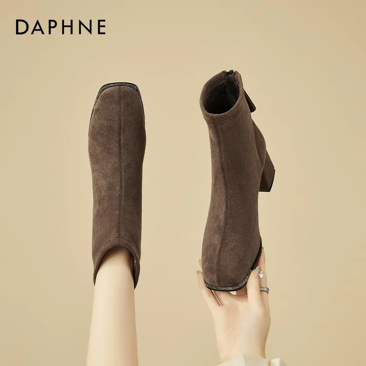 达芙妮磨砂短靴女秋冬季2025新款瘦瘦靴绒面马丁靴粗跟加绒高跟鞋