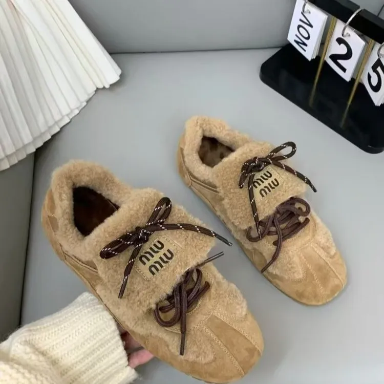 毛毛鞋女冬外穿2024新款爆款加绒翻盖德训鞋软底轻便舒适休闲板鞋