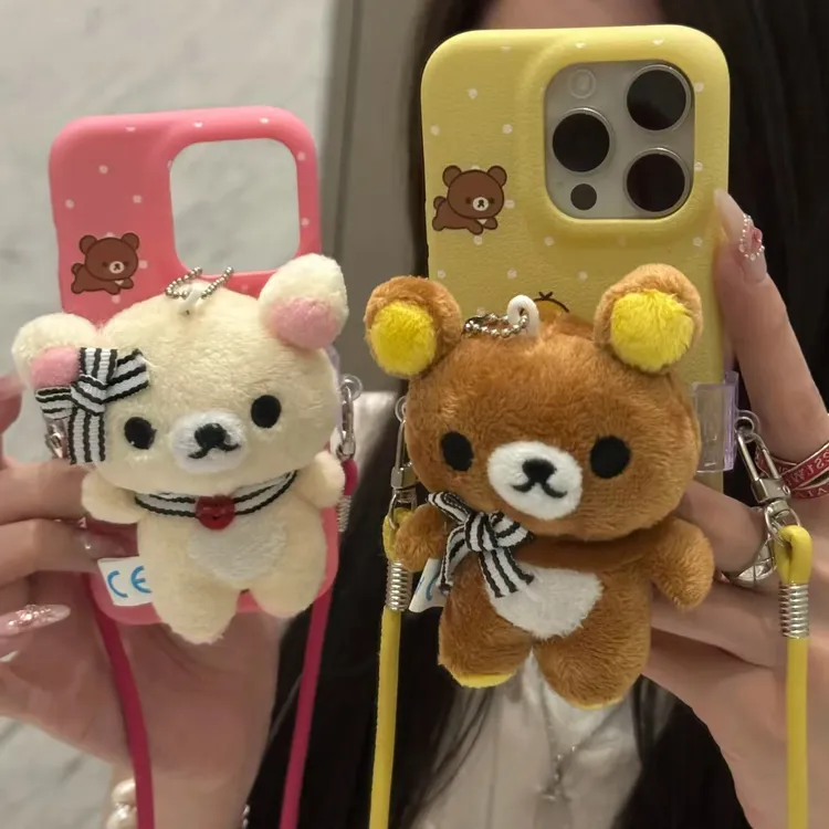 卡通小棕熊白熊斜挎背夹适用于iPhone15promax手机壳少女心14可爱