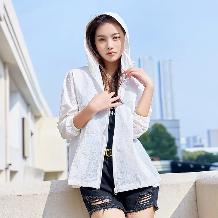 夏季防晒衣女2024防紫外线轻薄透气户外钓鱼遮阳防晒服衫短款外套