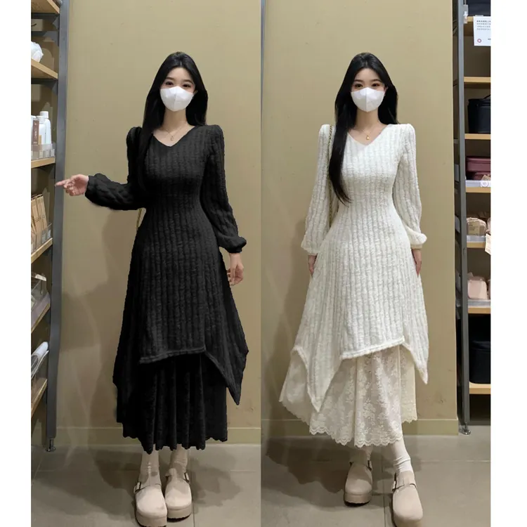 大码法式针织连衣裙女2024秋冬新款长袖v领假两件拼接蕾丝长裙子