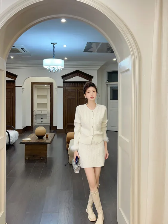 【芝士Cheese】云朵拥抱 韩系气质麻花纹修身显瘦针织开衫半裙套装