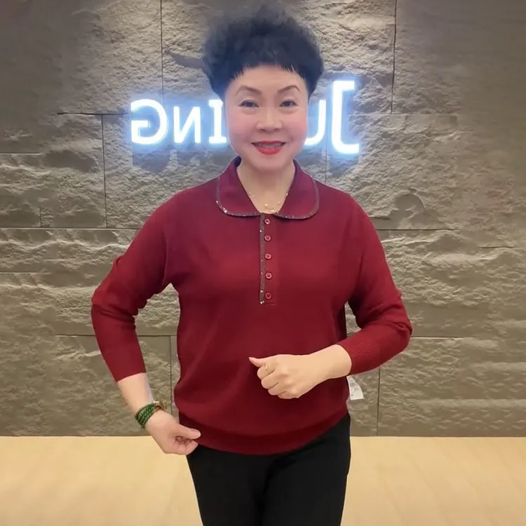 原版秋冬新款中老年妈妈装冰麻衫女POLO翻领宽松大码纯色毛衣女