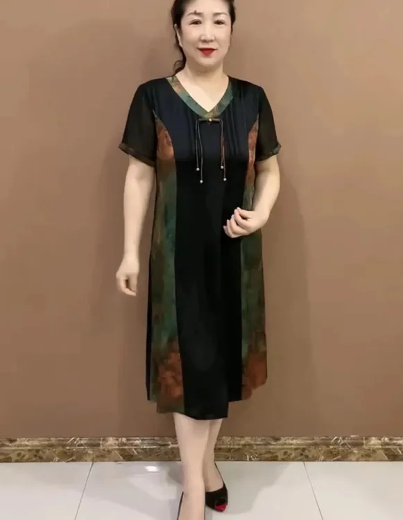 大码妈妈显瘦气质洋气时尚中年长款夏季冰丝醋酸连衣裙加大加肥