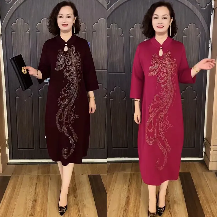 高端妈妈礼服喜婆婆V领气质提花针织连衣裙烫钻红色宽松打底长裙