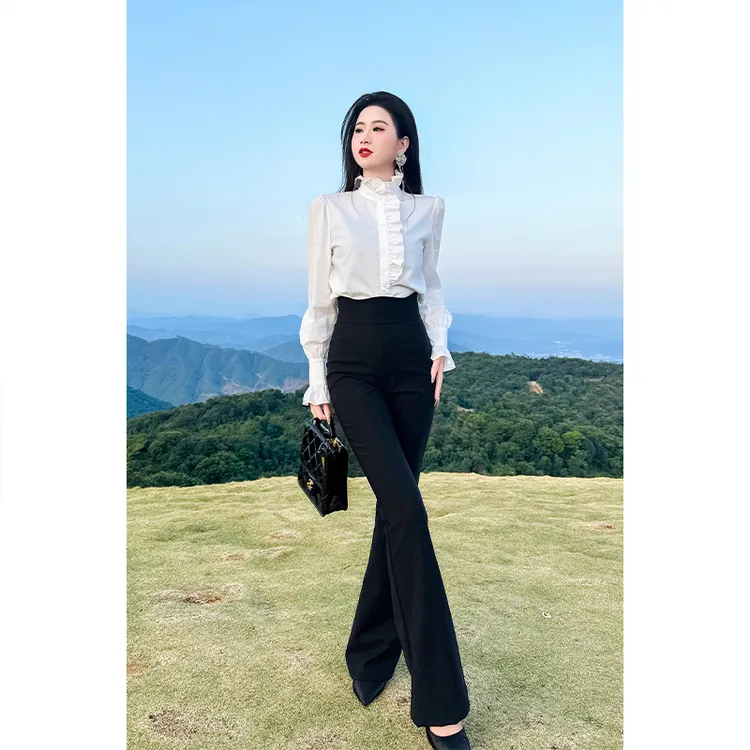 格润雅【奢雅典范】今年流行套装2025设计感法式长袖上衣高腰微喇裤