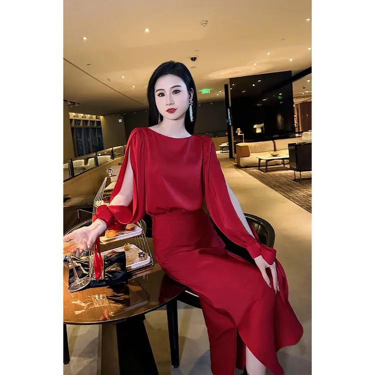 格润雅2025年新款套装裙不规则系带上衣高腰开衩半身裙两件套