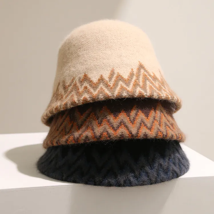一棵藤2025秋冬季新款韩版休闲保暖洋气大头围网红款女渔夫帽盆帽