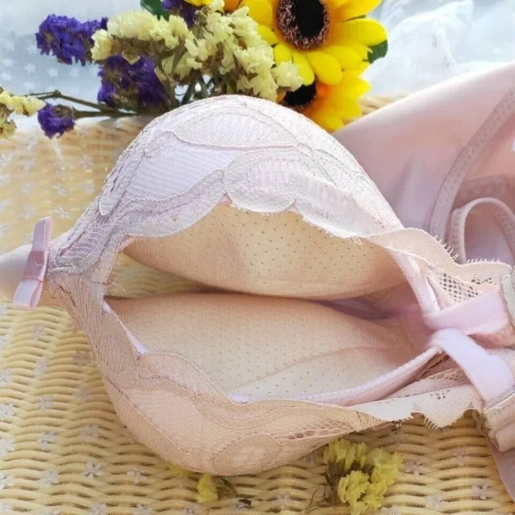 特厚上托10cm小胸聚拢加厚12cm内衣女平胸无钢圈特厚显大调整胸罩