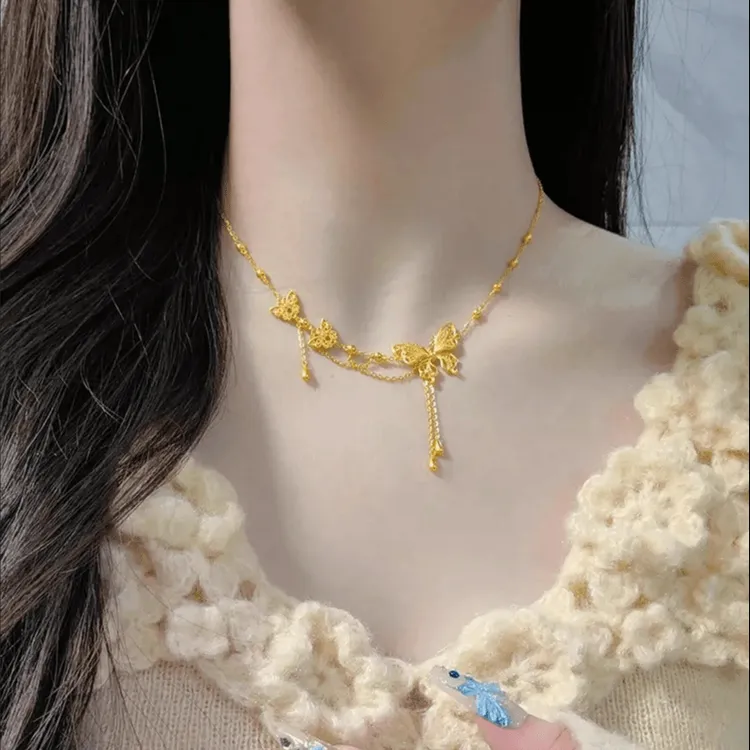 钛钢项链  三只蝴蝶不掉色项链女款时尚百搭气质轻奢高级感锁骨链